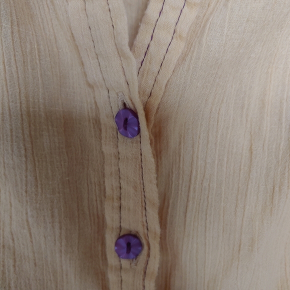 Faherty Yellow Embroidered Women's Top - Picture 4 of 8